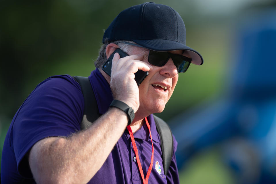 WESTFIELD, IN - AUGUST 05: NBC Sports reporter Peter King watches the Indianapolis Colts training camp practice on August 5, 2018 at the Grand Park Sports Campus in Westfield, IN. (Photo by Zach Bolinger/Icon Sportswire via Getty Images)