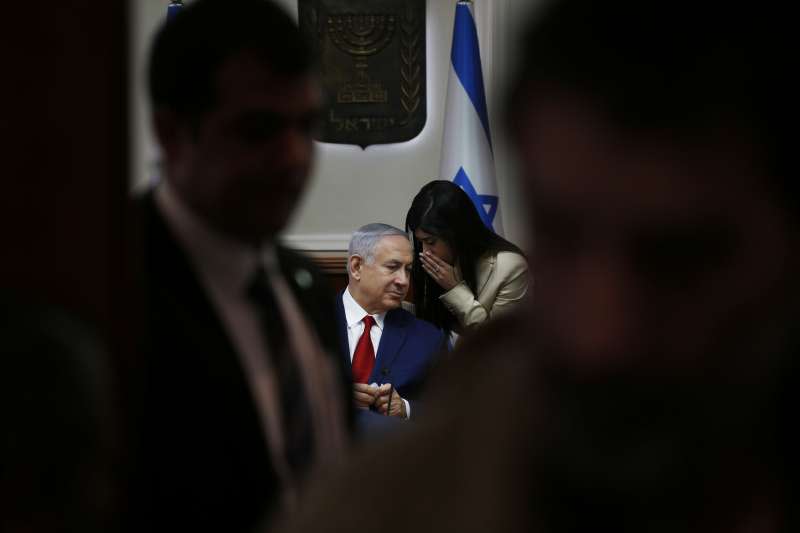 以色列總理納坦雅胡決定提前改選，可能是為了反制被起訴（AP）