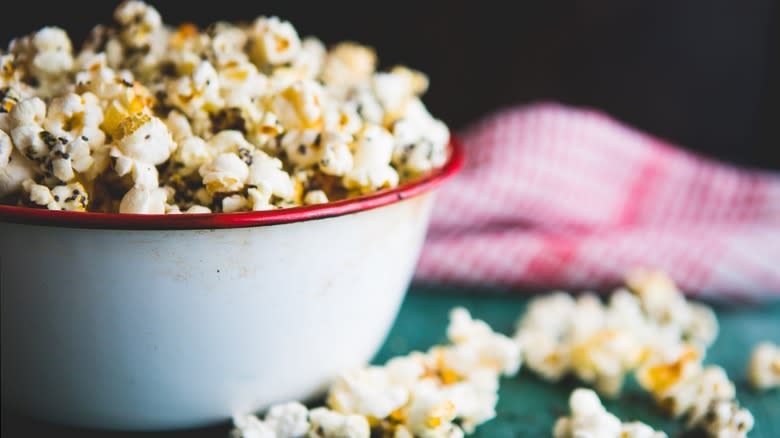 Popcorn topped with nutritional yeast and spices