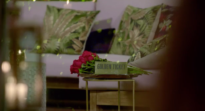 The golden ticket on The Bachelor. Photo: Channel Ten