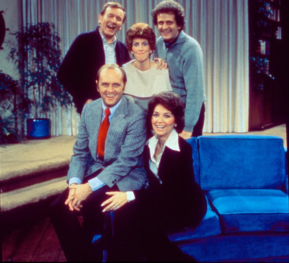 CBS comedy "The Bob Newhart Show" starred, clockwise from left, Bob Newhart, Bill Daily, Marcia Wallace, Peter Bonerz and Suzanne Pleshette.