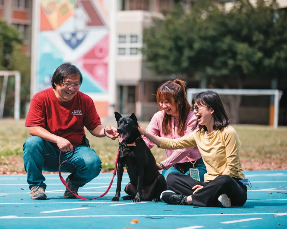 &#x006d6a;&#x006d6a;&#x004e5f;&#x0053ef;&#x004ee5;&#x008d70;&#x005165;&#x006821;&#x005712;&#x00ff0c;&#x006210;&#x0070ba;&#x005e2b;&#x00751f;&#x005011;&#x006700;&#x004f73;&#x007684;&#x005fc3;&#x009748;&#x006355;&#x00624b;&#x003002;&#x00ff08;&#x005716;&#x00ff0f;&#x0053f0;&#x005317;&#x00756b;&#x00520a;&#x00ff09;