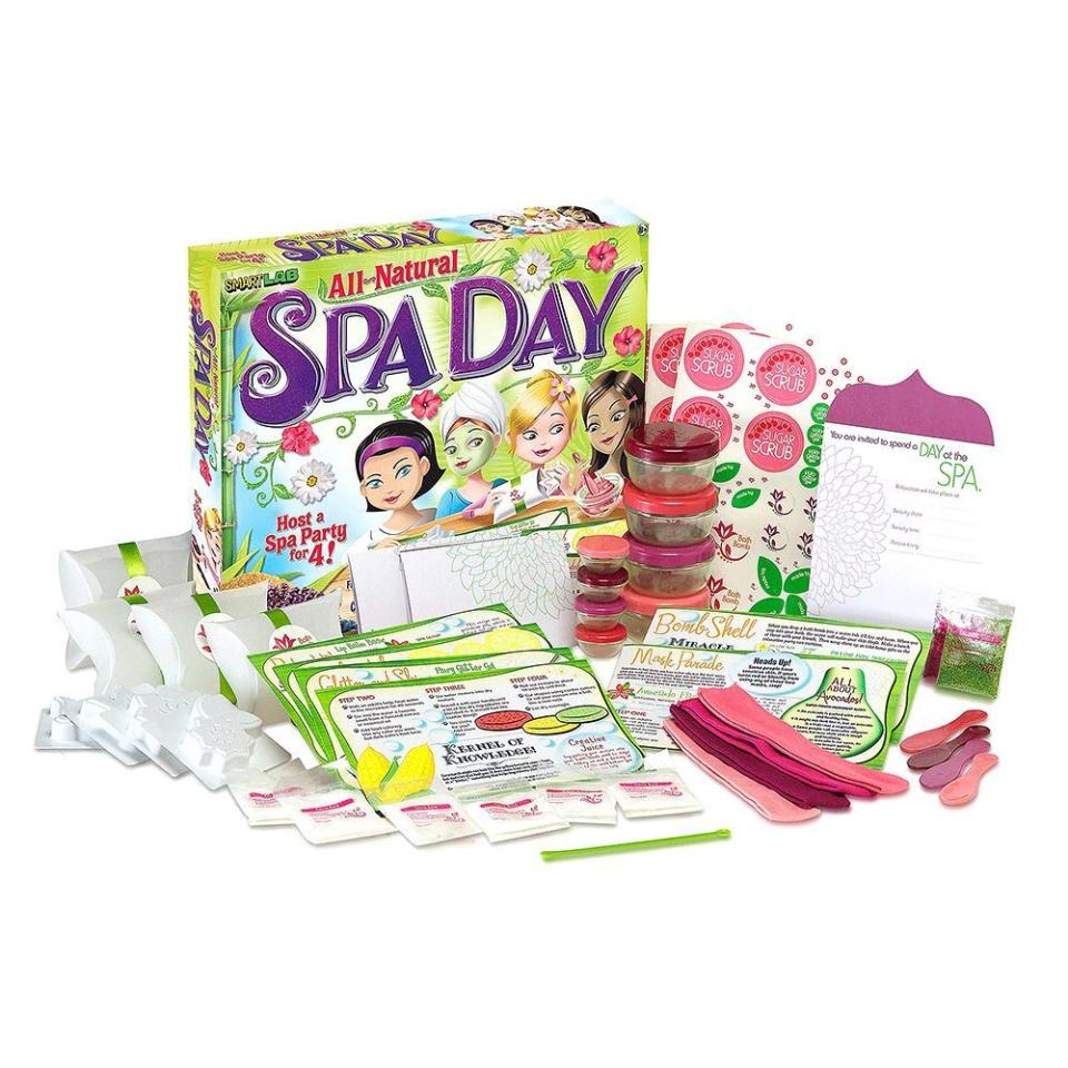 22) SmartLab Toys All-Natural Spa Day Party Set