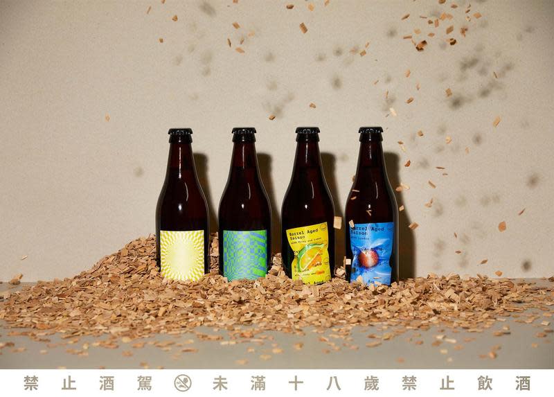 延續2021年實驗精神，酉鬼啤酒為迎接2022年，推出4款「風味加強版」橡木桶陳啤酒「桶仔酒款2.0」。（酉鬼啤酒提供） 