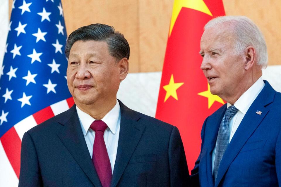 美國總統拜登與中國國家主席習近平2022.11.14在印尼峇里島G20峰會場邊舉行拜習會。美聯社資料照片