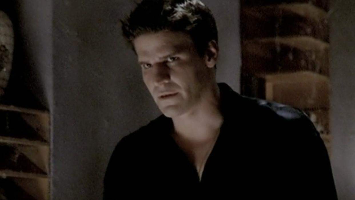  David Boreanaz as Angelus on Buffy the Vampire Slayer Season 2. 