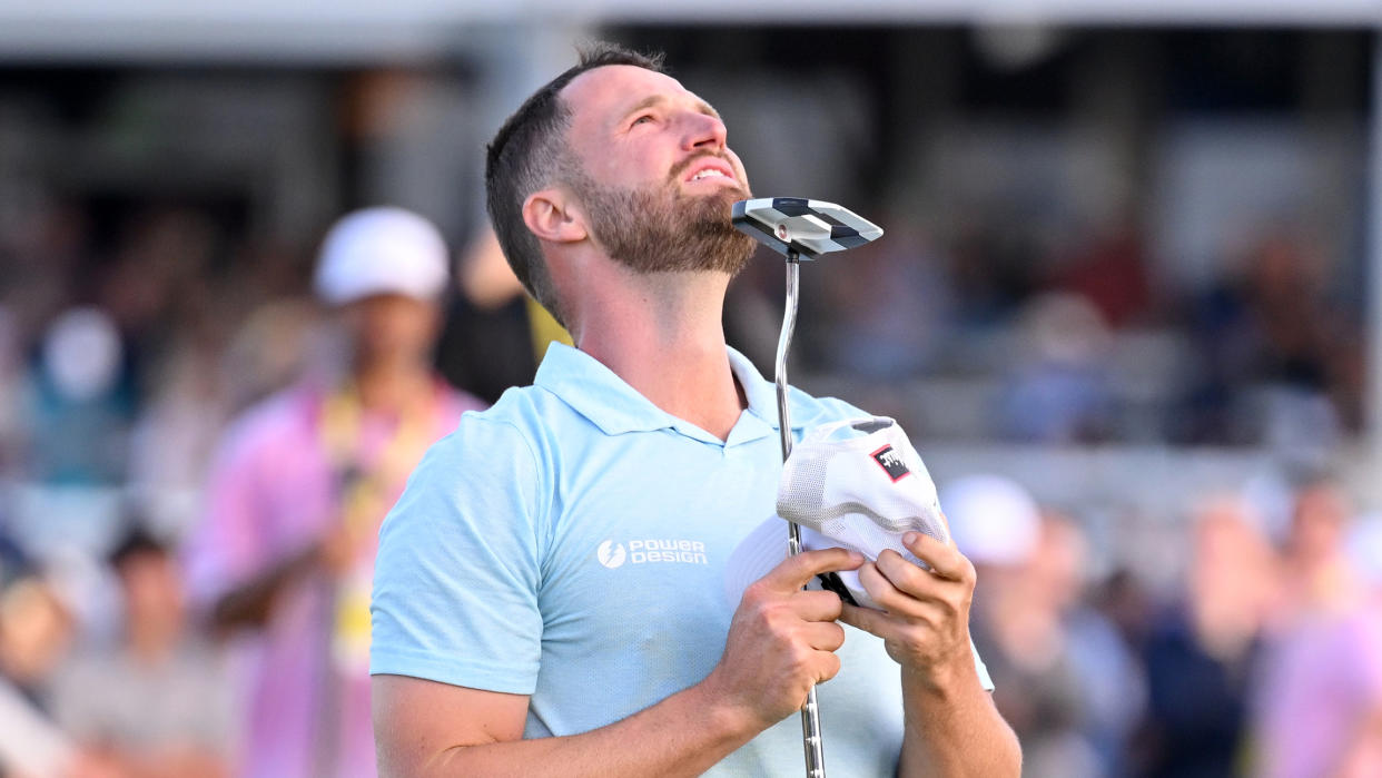  Wyndham Clark of the United States reacts to his winning putt on the 18th green during the final round of the 123rd U.S. Open Championship at The Los Angeles Country Club 