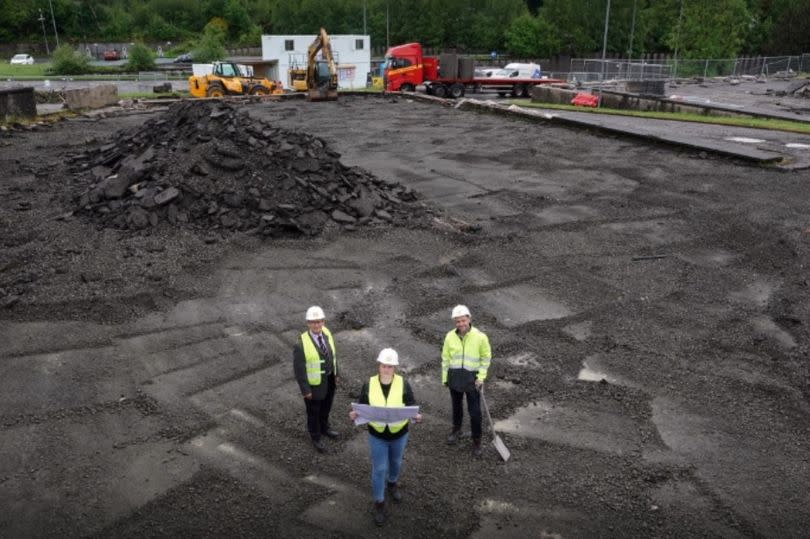 Lidl welcomed Martin Rooney and Michelle McGinty, to break ground at the site alongside Ross Jackson, Regional Head of Property at Lidl GB