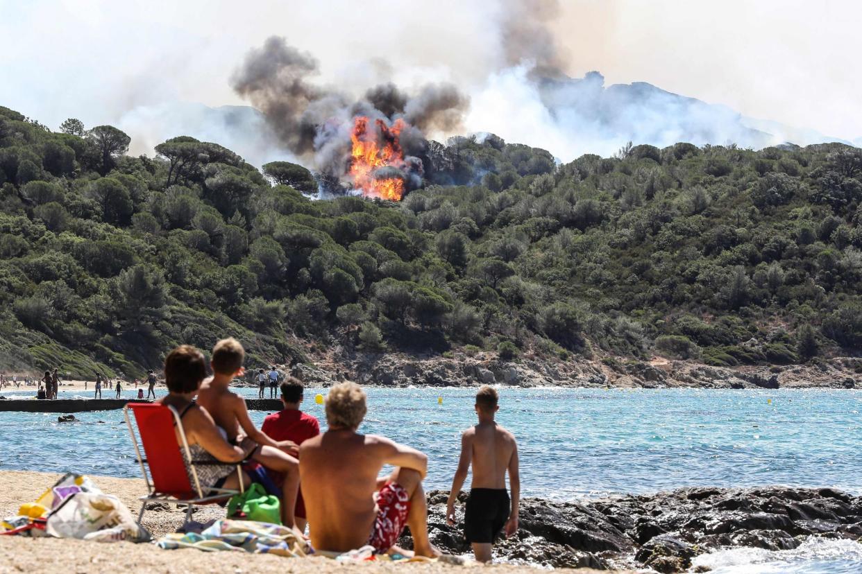 Fires ripped through the French Riviera: AFP/Getty Images