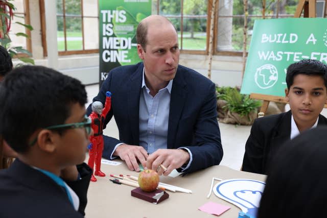 Royal visit to Kew