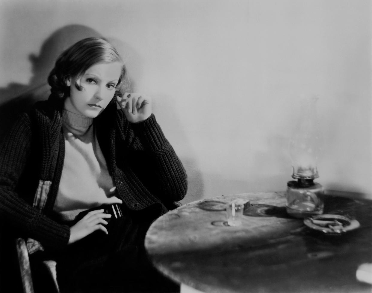 Greta Garbo poses for a publicity photo for 'Anna Christie'<span class="copyright">Donaldson Collection/Getty Images</span>