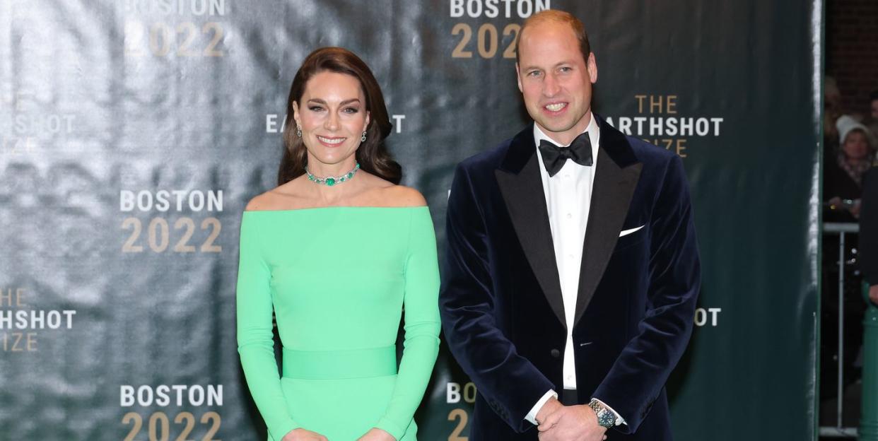 boston, massachusetts   december 02 catherine, princess of wales and prince william, prince of wales attend the earthshot prize 2022 at mgm music hall at fenway on december 02, 2022 in boston, massachusetts photo by mike coppolagetty images