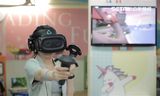 HTC與台北晶華合作打造VR兒童遊戲室（圖／宏達電提供）