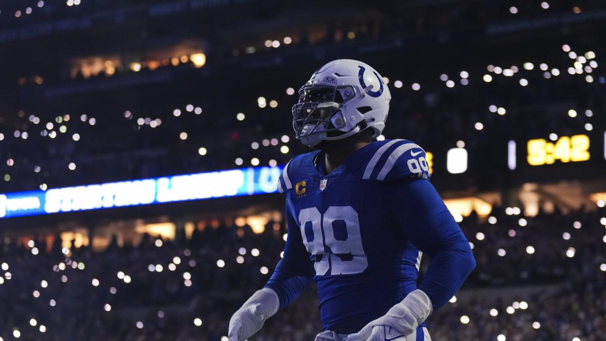 Colts sign defensive tackle DeForest Buckner to $46M contract extension -  Yahoo Sports