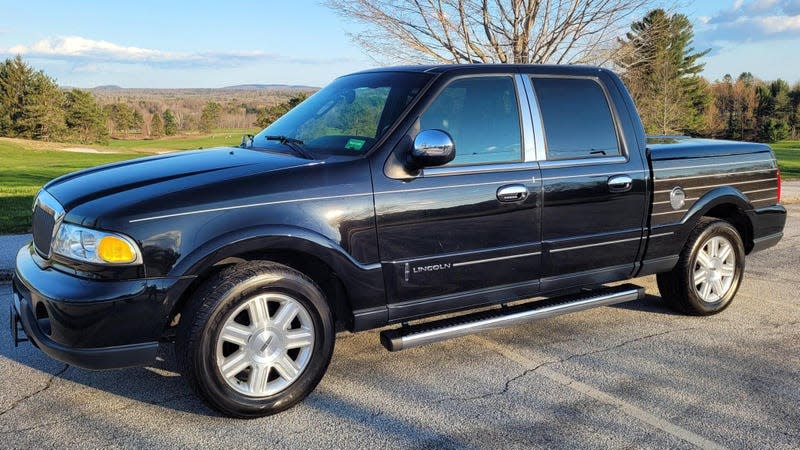 2002 Lincoln Blackwood