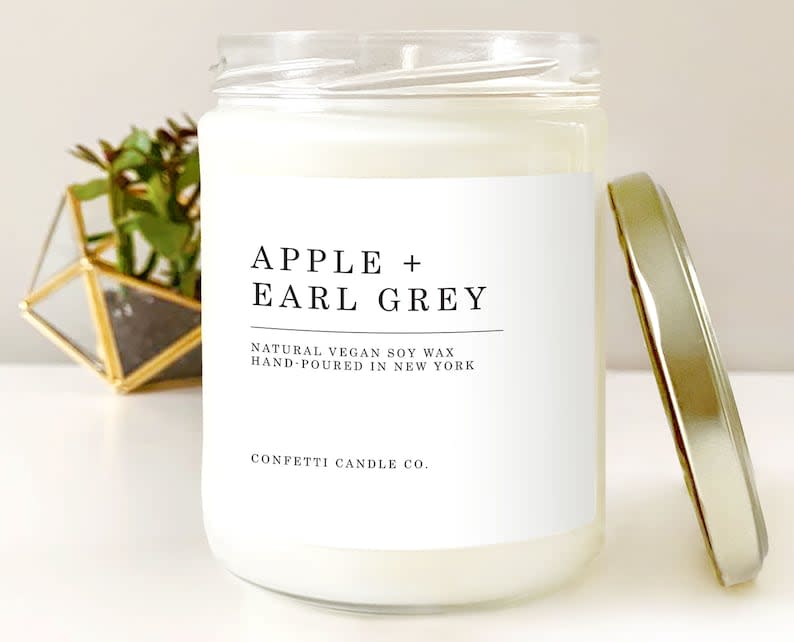 Confetti Candle Co. Apple + Earl Grey Candle (Etsy / Etsy)