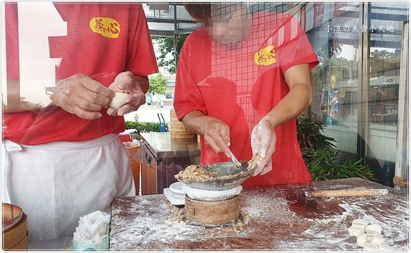 蒸心手工小籠湯包