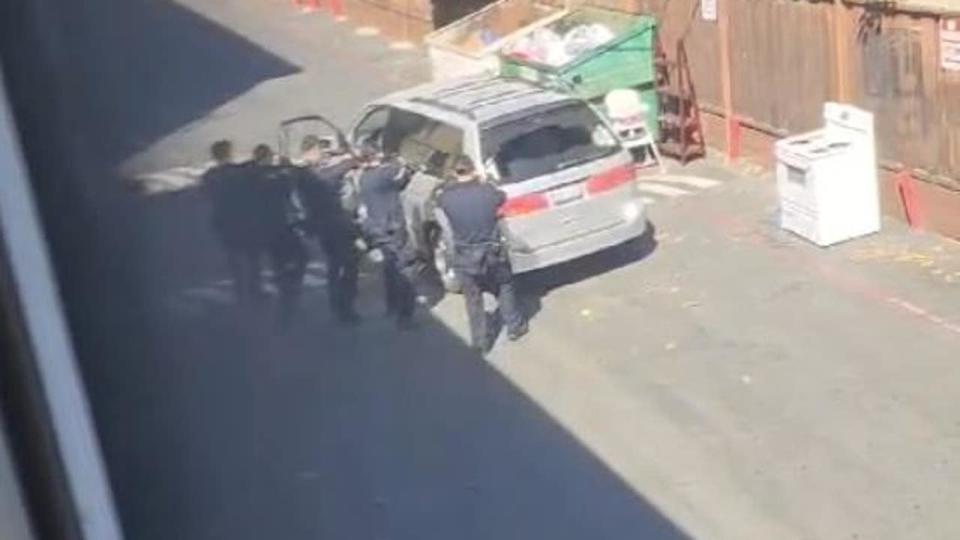 <div>A neighbor shared cell phone video of San Jose police approaching a minivan with their guns. May 19, 2024</div>