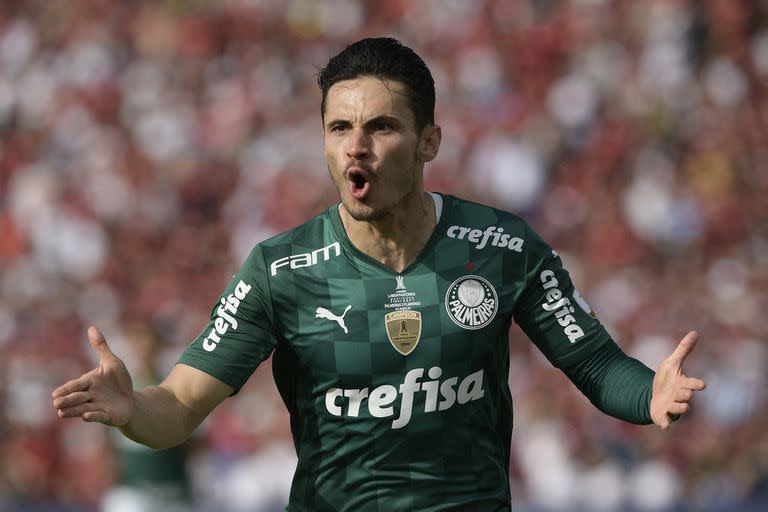 Raphael Veiga abrió el marcador para Palmeiras