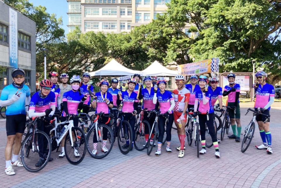 2022環大台北自行車挑戰完成。自行車騎士協會