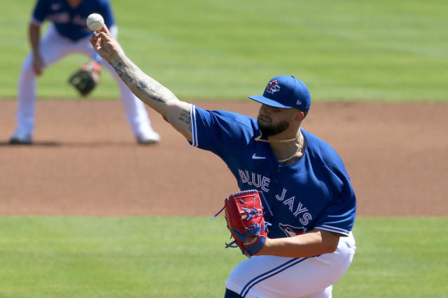 Blue Jays' hitting, pitching overwhelm Athletics