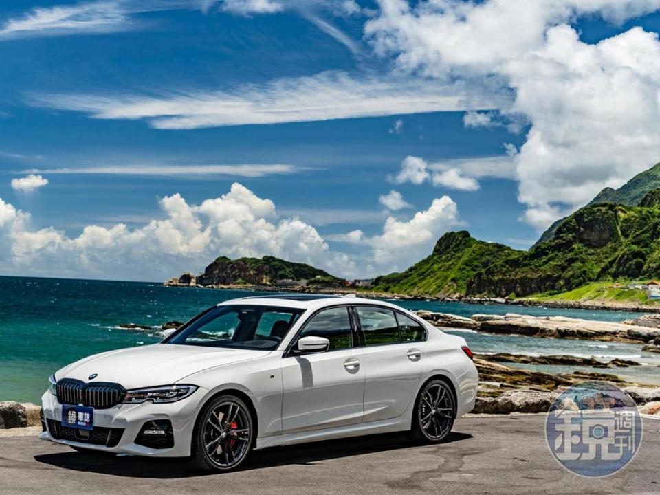 BMW 330i M Sport Midnight Edition夜型版