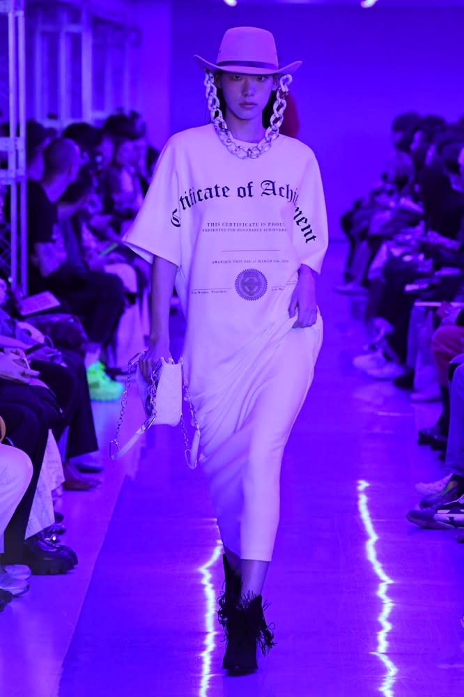 <cite class="credit">Photo: Courtesy of Seoul Fashion Week</cite>