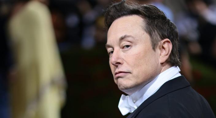 Elon Musk is the world's wealthiest person. <a href="https://www.gettyimages.com/detail/news-photo/elon-musk-attends-the-2022-met-gala-celebrating-in-america-news-photo/1395371342?phrase=elon%20musk&adppopup=true" rel="nofollow noopener" target="_blank" data-ylk="slk:Dimitrios Kambouris/Getty Images for The Met Museum/Vogue" class="link "> Dimitrios Kambouris/Getty Images for The Met Museum/Vogue</a>