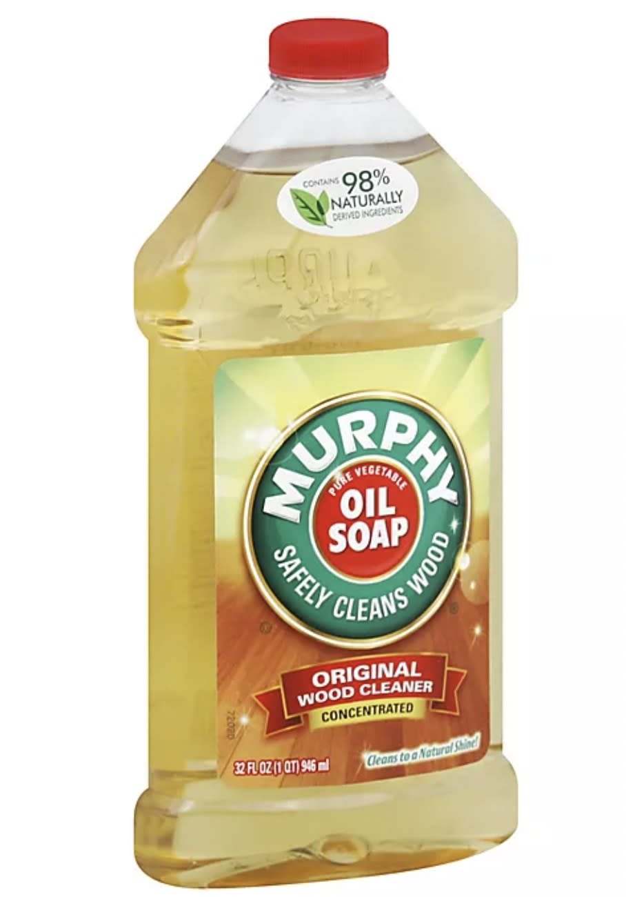 the bottle of Murphy's oil soap hardwood cleaner