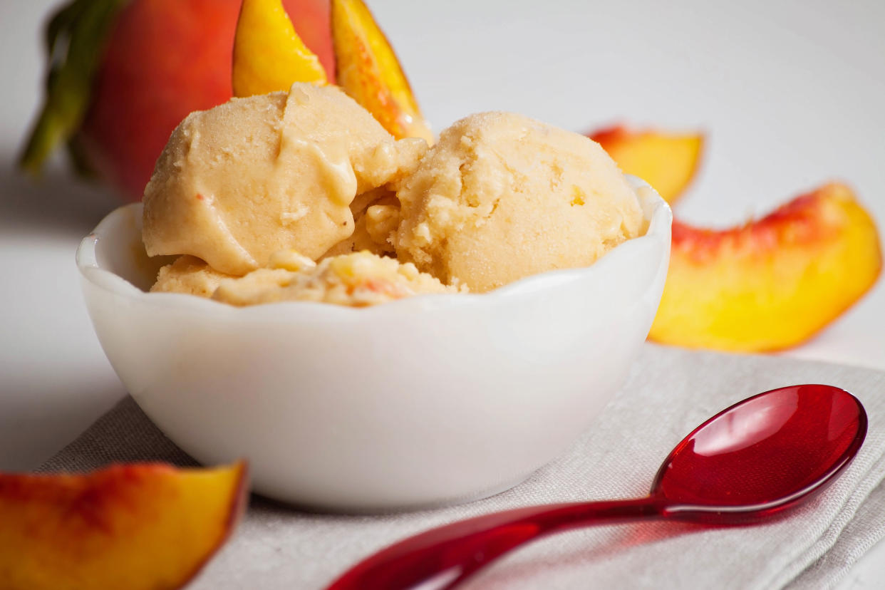 Peach Ice Cream (Veselina Alexandrova / Getty Images)