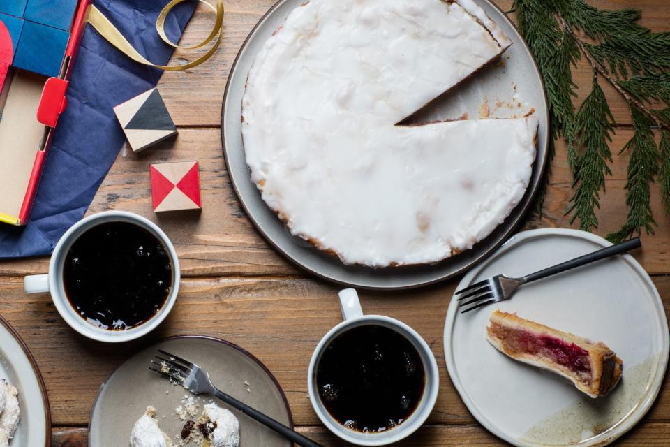 Christmas Glazed Apple Cake (
 Weihnachten Gedeckter Apfelkuchen )