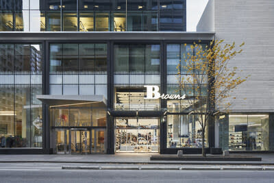 Govan Brown Completes 3rd Holt Renfrew Store in Mississauga's