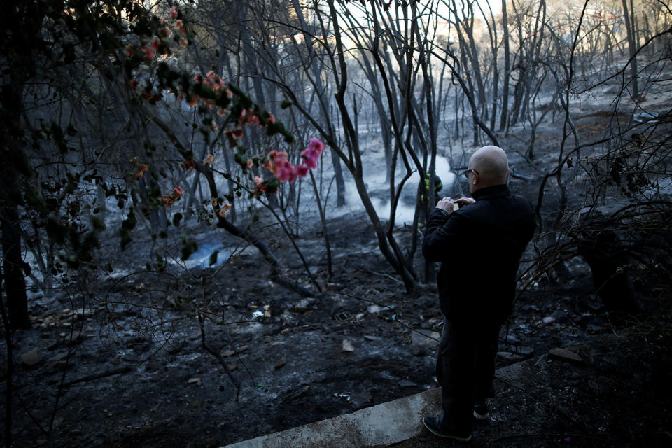 Massive wildfires tear across Israel