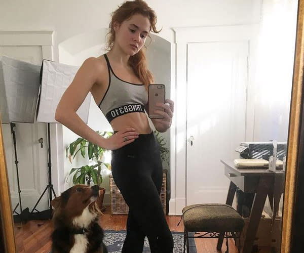 <p>Kali est également une « accro au fitness ». Elle conseille à tous ses abonnés de faire du sport.<br> Crédit photo : Instagram myfacestory </p>