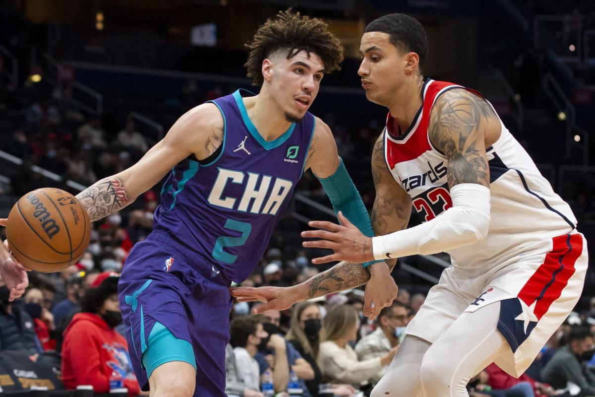 117-133.  Charlotte inflicts fourth straight home loss on the Bulls