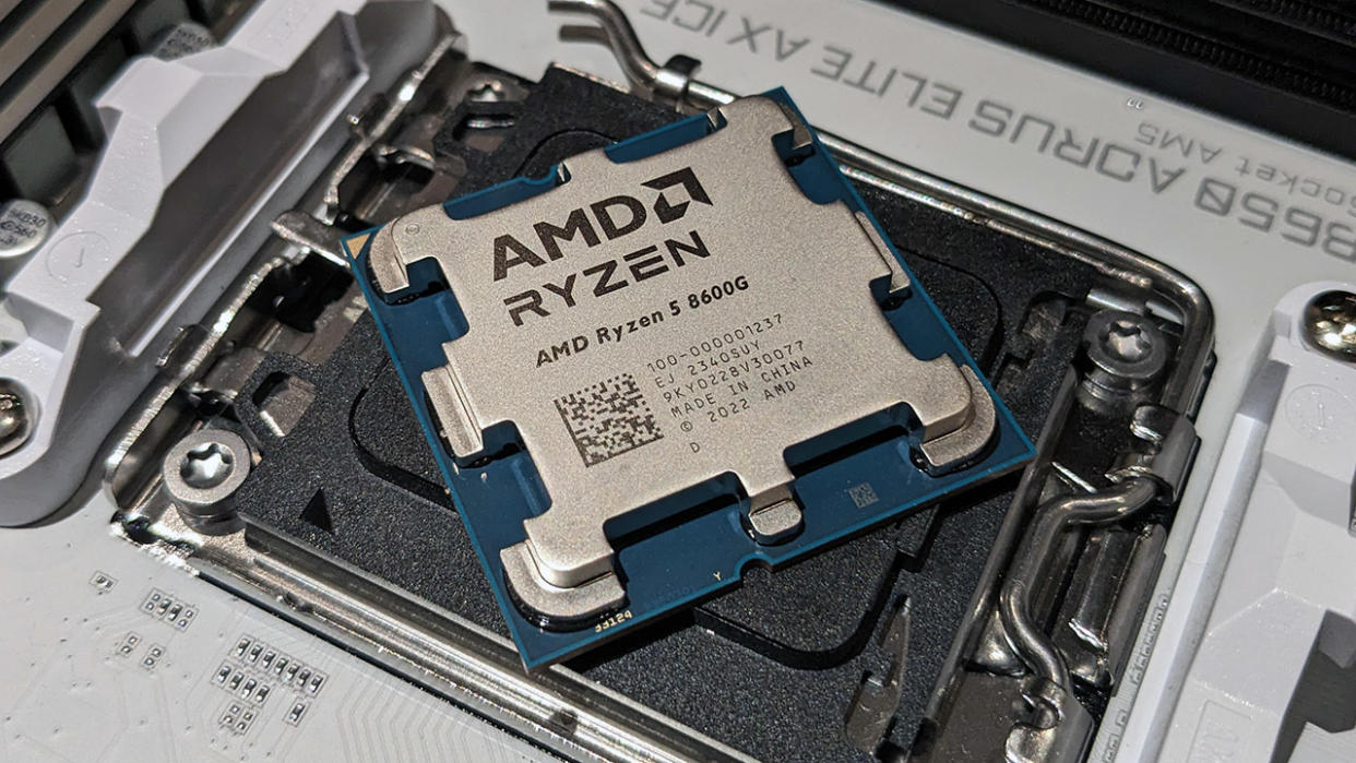  AMD Ryzen 5 8600G atop an AM5 motherboard. 
