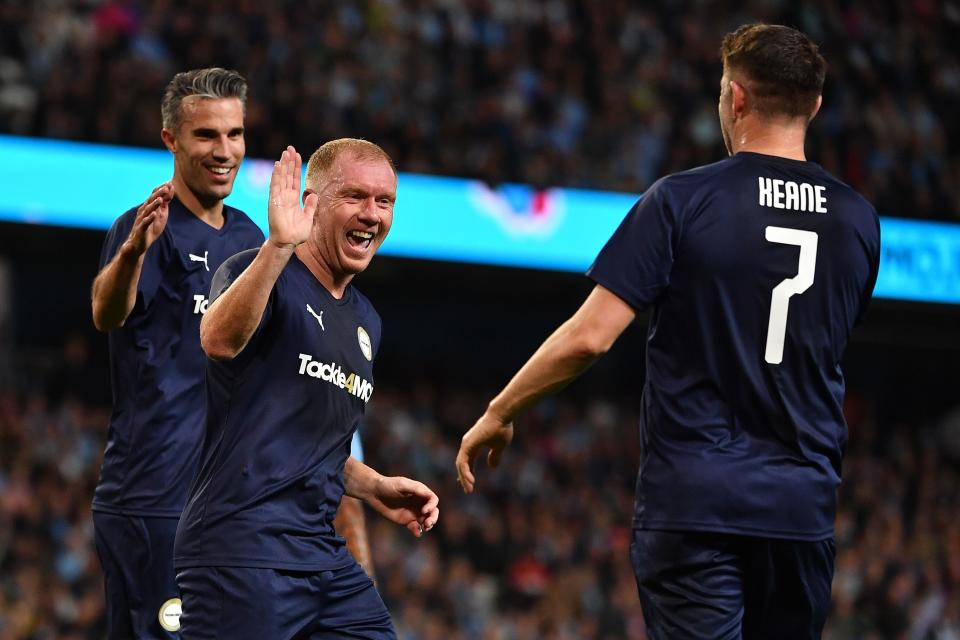 Paul Scholes celebrates during Vincent Kompany's testimonial. (Credit: Getty Images)