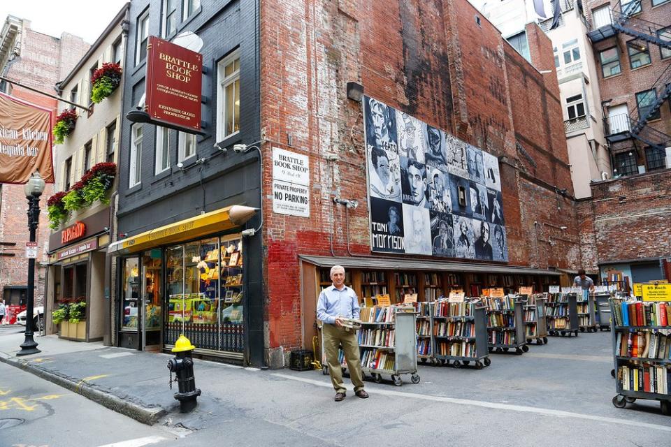 Massachusetts: Brattle Book Shop, Boston