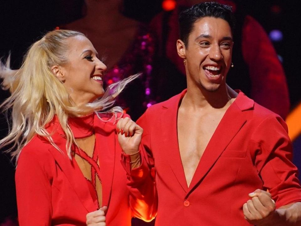 René Casselly wird zusammen mit Kathrin Menzinger zum "Dancing Star 2022". (Bild: RTL / Stefan Gregorowius)