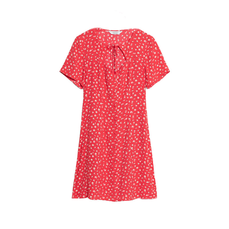 <a rel="nofollow noopener" href="http://rstyle.me/n/cqt3tichdw" target="_blank" data-ylk="slk:Mini Floral Print Dress, & Other Stories, $95;elm:context_link;itc:0;sec:content-canvas" class="link ">Mini Floral Print Dress, & Other Stories, $95</a><p> <strong>Related Articles</strong> <ul> <li><a rel="nofollow noopener" href="http://thezoereport.com/fashion/style-tips/box-of-style-ways-to-wear-cape-trend/?utm_source=yahoo&utm_medium=syndication" target="_blank" data-ylk="slk:The Key Styling Piece Your Wardrobe Needs;elm:context_link;itc:0;sec:content-canvas" class="link ">The Key Styling Piece Your Wardrobe Needs</a></li><li><a rel="nofollow noopener" href="http://thezoereport.com/living/travel/jetblue-sale-cheap-flights/?utm_source=yahoo&utm_medium=syndication" target="_blank" data-ylk="slk:JetBlue Is Having A Major Sale, And Flights Start At Just $39;elm:context_link;itc:0;sec:content-canvas" class="link ">JetBlue Is Having A Major Sale, And Flights Start At Just $39</a></li><li><a rel="nofollow noopener" href="http://thezoereport.com/living/wellness/50-states-of-women-social-media-self-esteem-survey/?utm_source=yahoo&utm_medium=syndication" target="_blank" data-ylk="slk:The Surprising Way Social Media Is Good For Your Self-Esteem;elm:context_link;itc:0;sec:content-canvas" class="link ">The Surprising Way Social Media Is Good For Your Self-Esteem</a></li> </ul> </p>