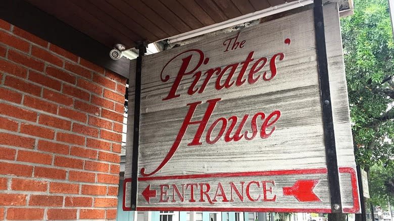 The Pirates' House sign