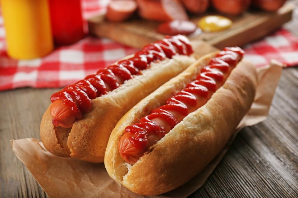 Hot dogs have reached their halcyon age in New York City. Africa Studio – stock.adobe.com
