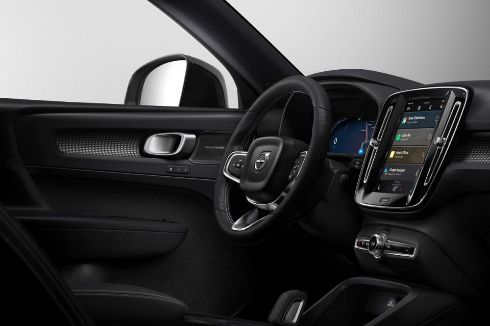 258976_Fully_electric_Volvo_XC40_introduces_brand_new_infotainment_system.jpg
