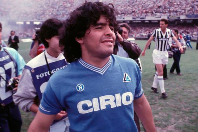 Maradona jugó en el Napoli desde 1984 hasta 1991