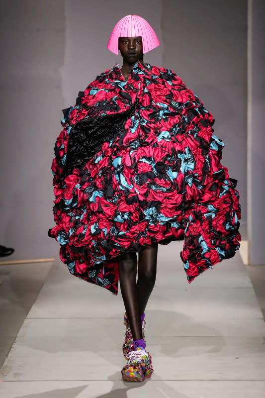 Rei Kawakubo Presents a Kaleidoscopic Comme des Garçons Collection