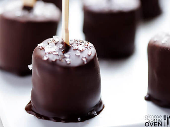 25 Easy, No-Bake Dessert Recipes for Kids