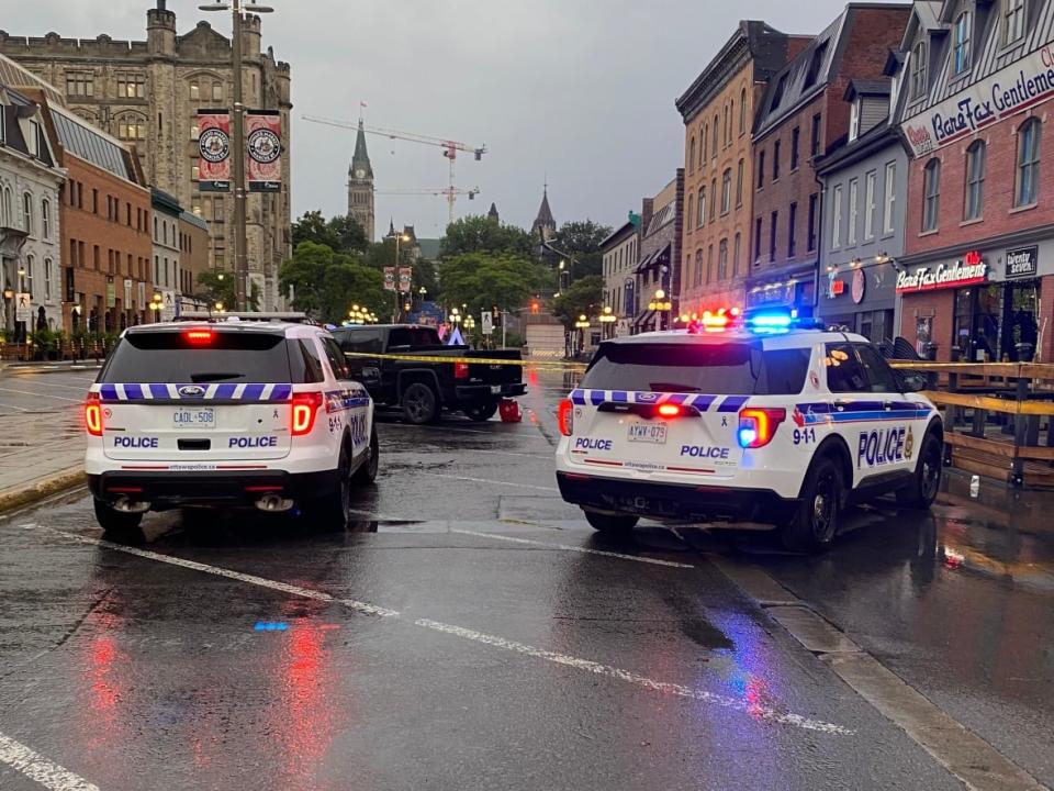 Officers were called to the ByWard Market area at approximately 2:20 a.m. on Friday, the Ottawa police said. (Sonja Koenig/CBC - image credit)