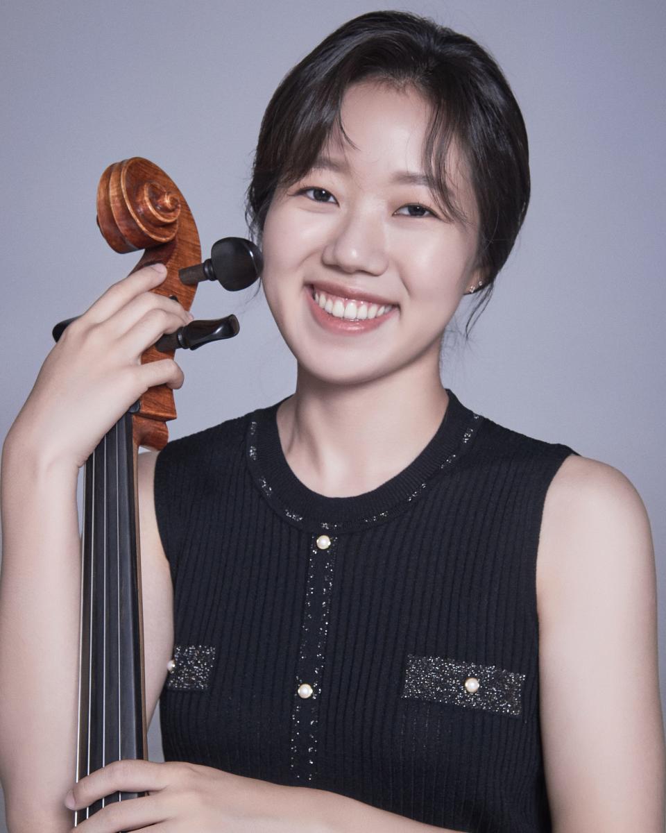 Cello player Jiwon Lee