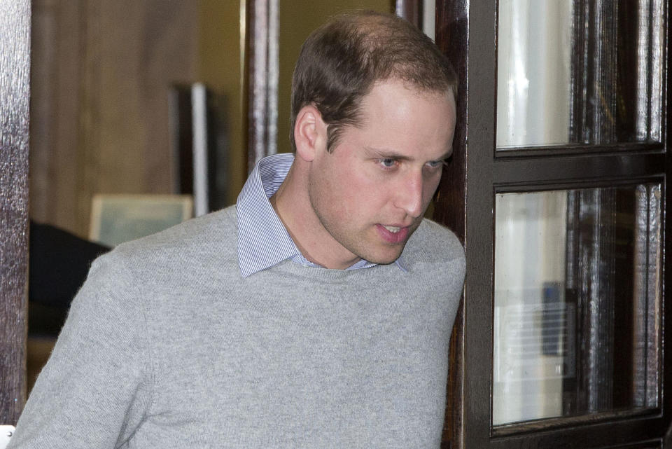 Britain's Prince William leaves  the King Edward VII hospital in London, December 3, 2012. Britain's Prince William and his wife Catherine, Duchess of Cambridge are expecting a baby, the prince's office said on Monday. The statement said Catherine was in the King Edward VII Hospital in Central London suffering from very acute morning sickness.    REUTERS/Neil Hall (BRITAIN - Tags:  HEALTH SOCIETY ROYALS TPX IMAGES OF THE DAY)