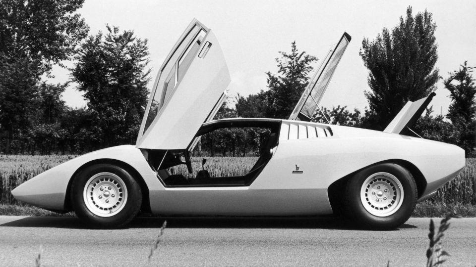 The Lamborghini LP500, a first prototype for the Countach sports car, designed by by Marcello Gandini of Gruppo Bertone, circa 1972. - Hulton Archive/Getty Images